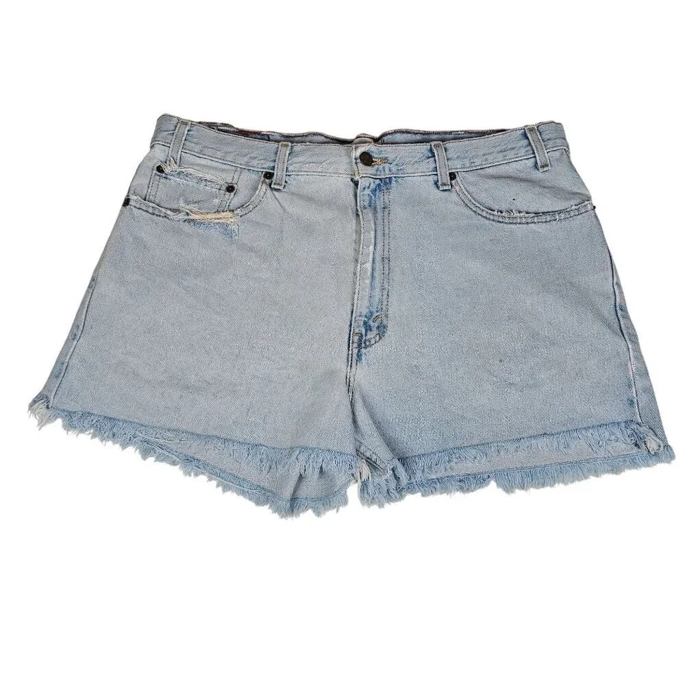 Levi Strauss Signature crafted from